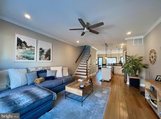 1004 S 19th St, Philadelphia, PA 19146