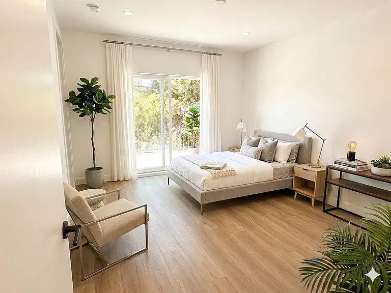 1177 3/4 Leighton Ave #1 — Photo 3