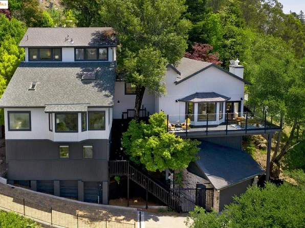 6950 Elverton Dr, Oakland, CA 94611