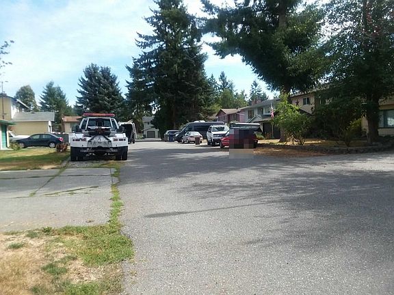 4th image of 5923 98th St NE