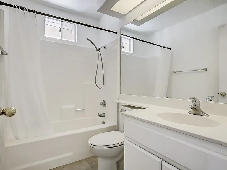 34921 Shadowwood Dr — Photo 28
