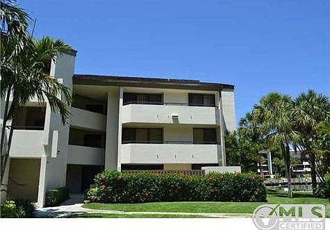 2nd image of 1125 Marine Way E APT J3r