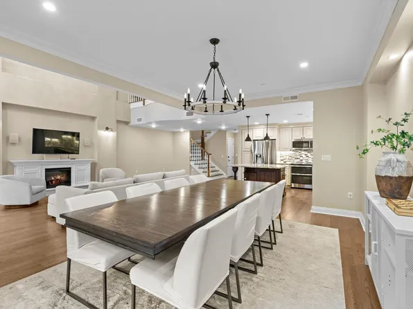 208 Shearwater Ct West image 6 of 44