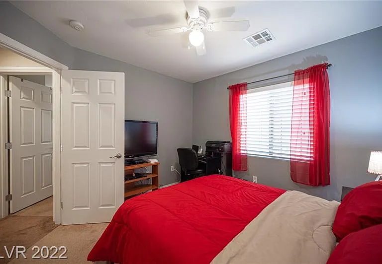 7554 Holiday Hills St — Photo 22