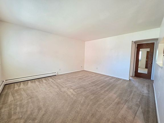 3rd image of 2845 Broadway St APT 201