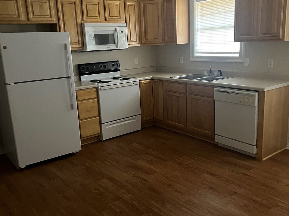 2nd image of 16 Johnnie McMurry Rd
