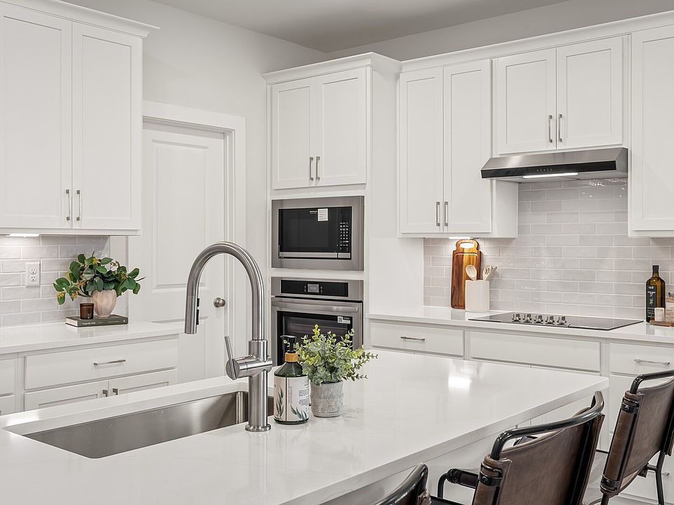 1st image of 3506 Winterfell Dr