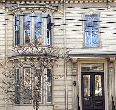 2nd image of 258 Vaughan Street