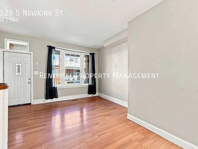 1529 S Newkirk St — Photo 4
