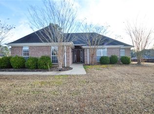 296 Water Oak Ln, Starkville, MS 39759