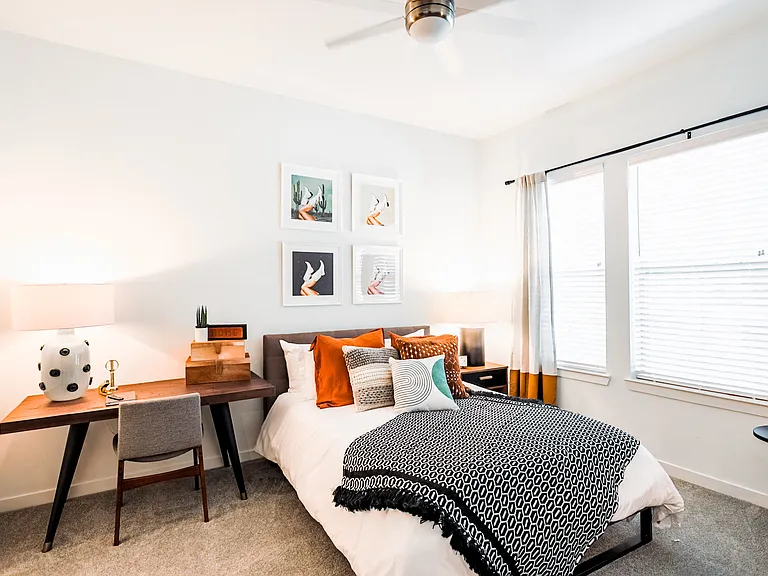 Main Street Lofts — Photo 9