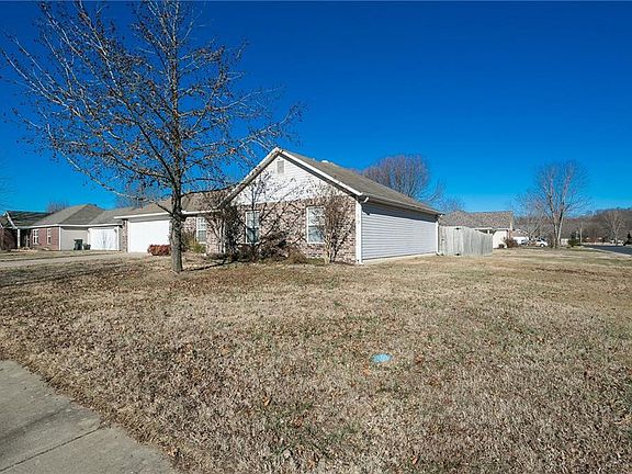 2nd image of 2210 S Brandi Dr