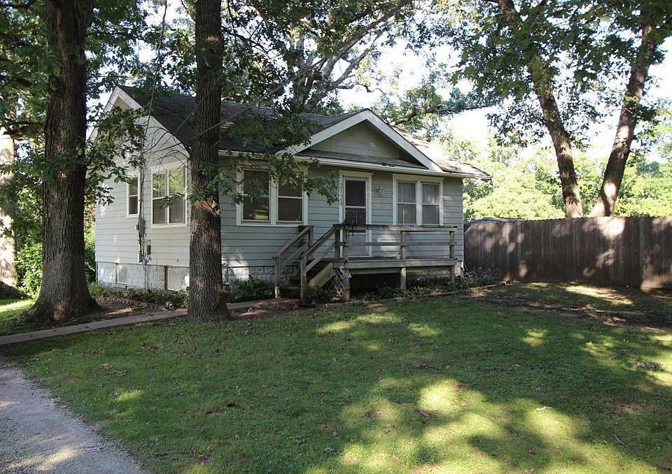 1st image of 3124 Westwood Dr NW