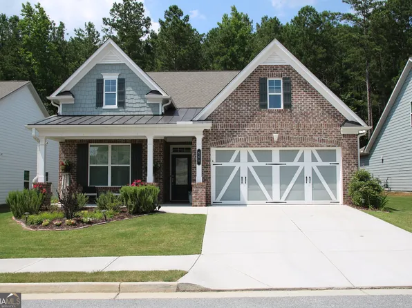 560 Plainfield St, Fayetteville, GA 30215