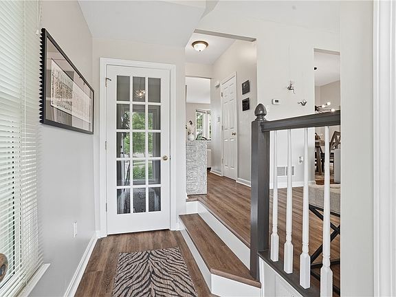 2nd image of 4020 Alden Dr