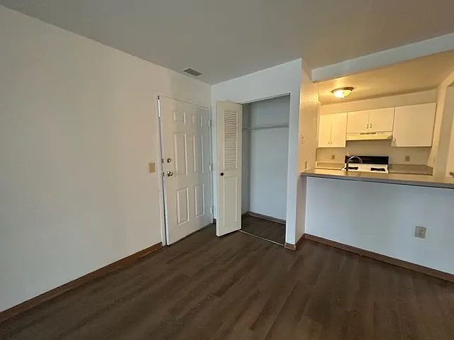 2321 Westbank Rd #2321 — Photo 5