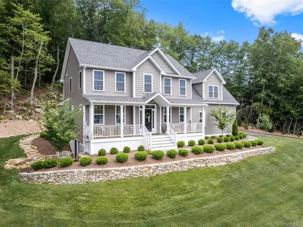 3 Upper Kensington Drive, East Lyme, CT 06333