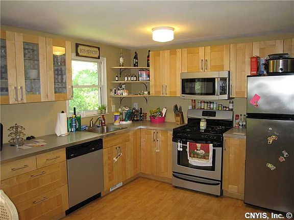 3rd image of 8286 Larkspur Dr