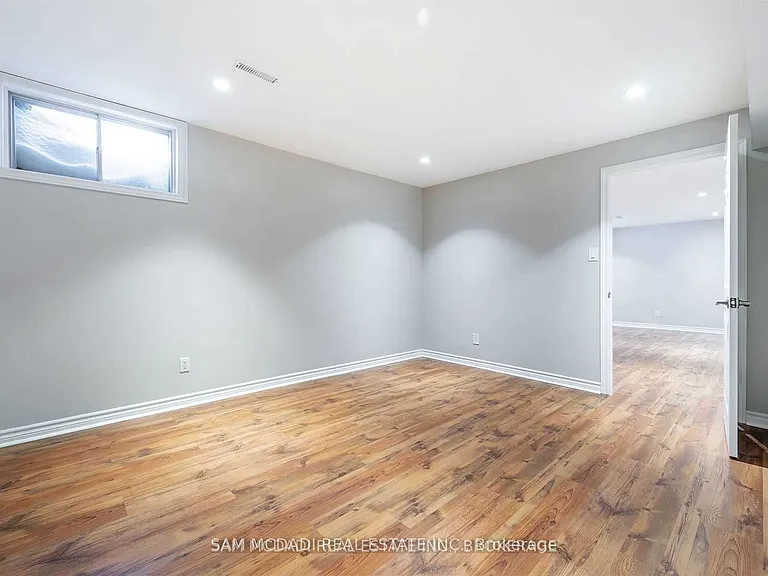2212 Florian Rd — Photo 11
