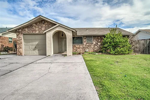 2812 Larkspur Rd Photo 1