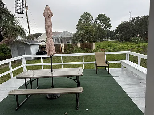 180 Belaire Dr Photo 1
