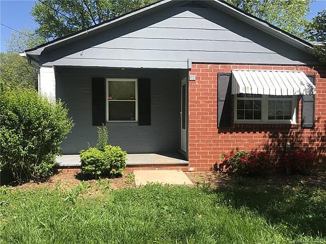 1st image of 511 Hawthorne Dr