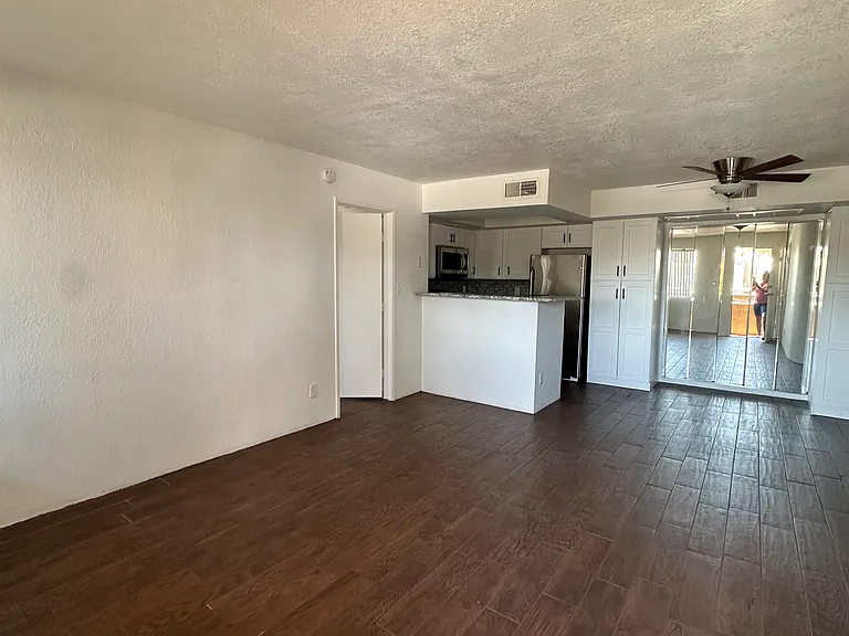 3601 W Tierra Buena Ln #271 — Photo 6