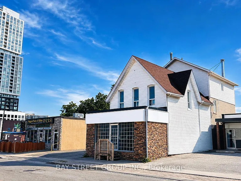 66 Maple Ave #102 — Photo 4