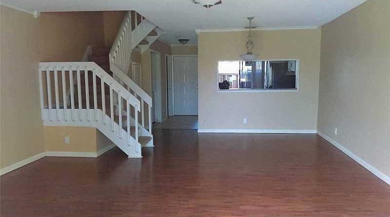 1st image of 708 SW 81st Ave
