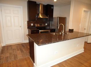 1509 W Farwell Ave #2F, Chicago, IL 60626