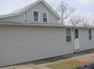 308 Essex Rd, Vermilion, OH 44089