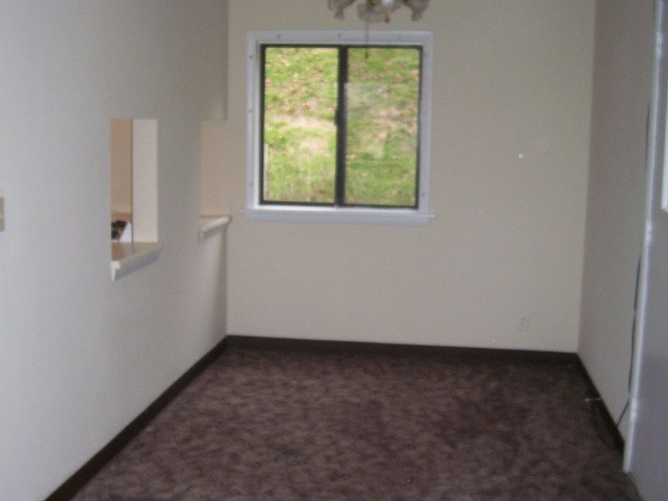 2nd image of 531 Saint Marys Dr