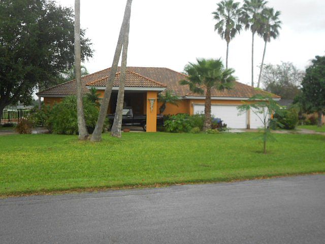 1st image of 140 Pizarro Ave