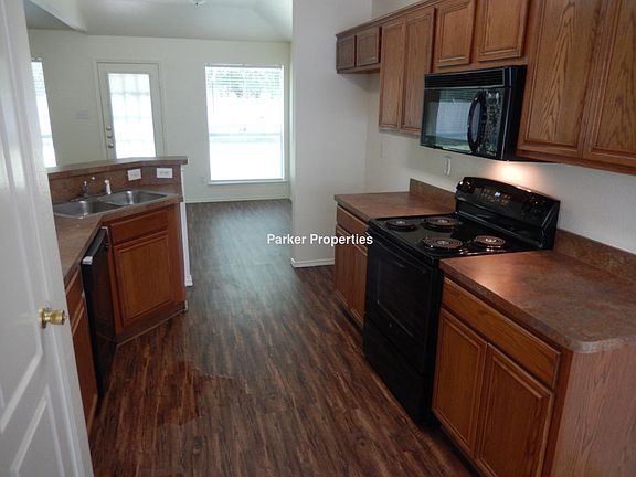 4th image of 757 Tranquility Ln