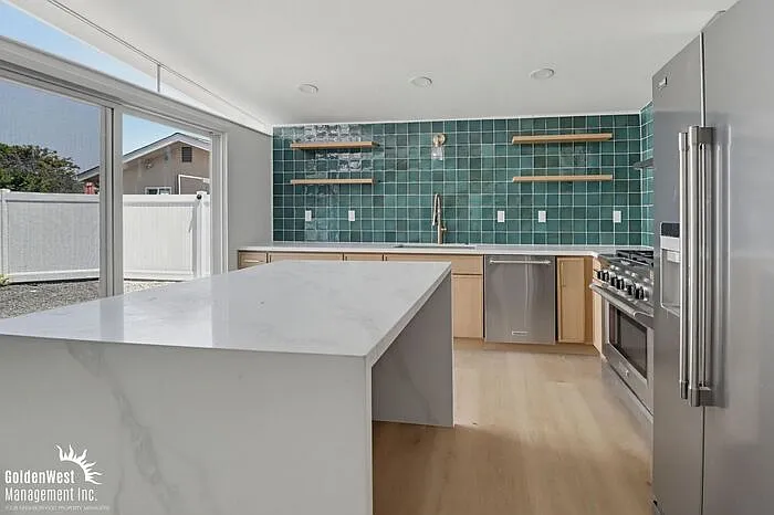 4822 Doliva Dr — Photo 7