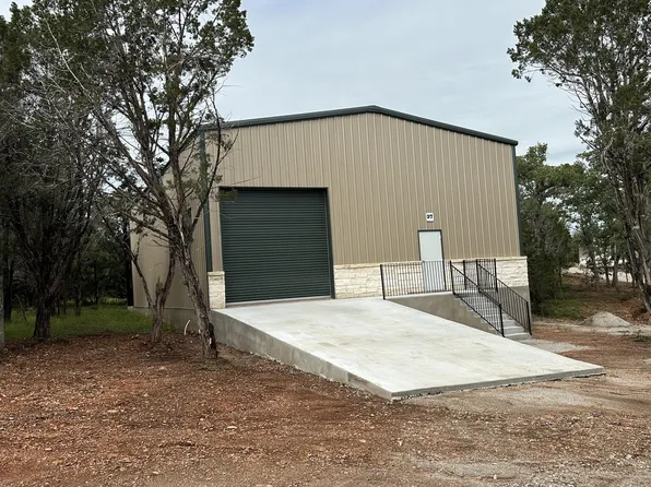 109 Hunters Pass, Spicewood, TX 78669