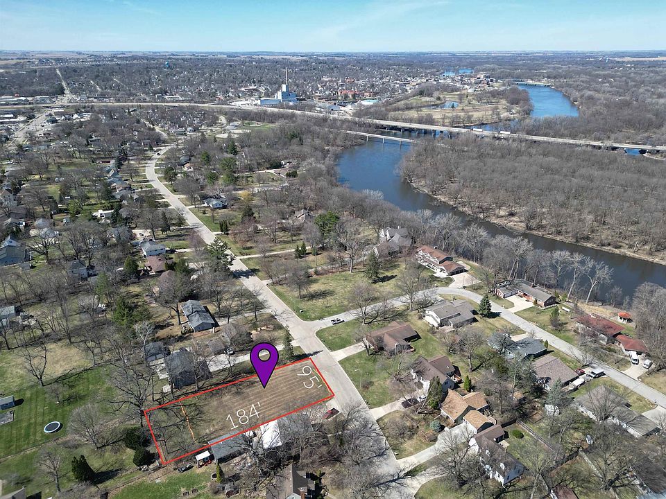 2nd image of 1623 Grand Blvd