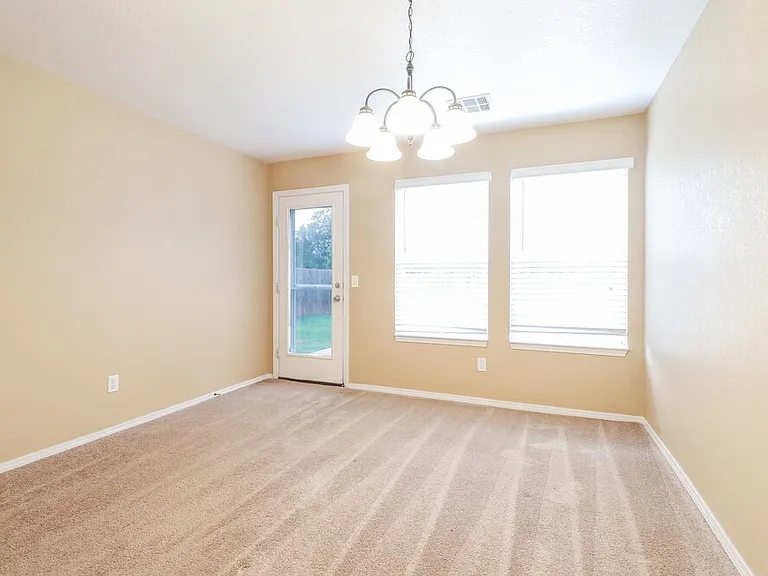 5536 Bush Creek Way — Photo 6