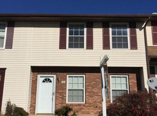 727 Johahn Dr, Westminster, MD 21158