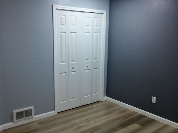 5th image of 1017 Lincoln St #B