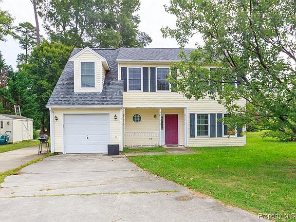 2nd image of 238 Oakwood Dr