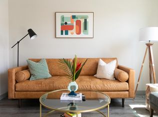 676 Camino Tierra Santa #115, Camarillo, CA 93010