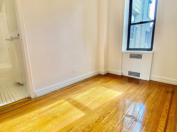 2nd image of 1 S Broadway APT 4