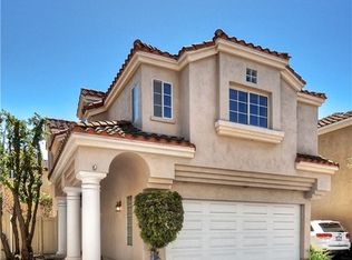 2296 La Playa Dr, Costa Mesa, CA 92627