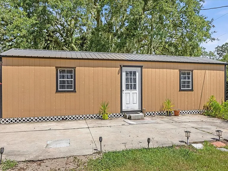 14043 Tennessee Ave — Photo 4
