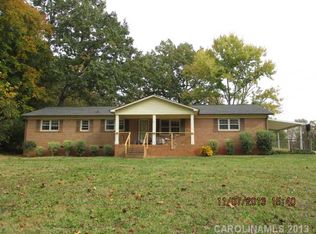 602 Long Shoals Rd, Lincolnton, NC 28092