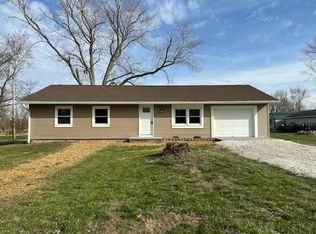 748 Trinton Cir, Bedford, IN 47421