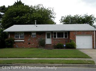 9507 Beaumont St, Norfolk, VA 23503
