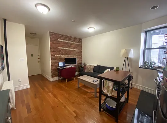 Rented by Geraldine Capasso, LREB | media 18