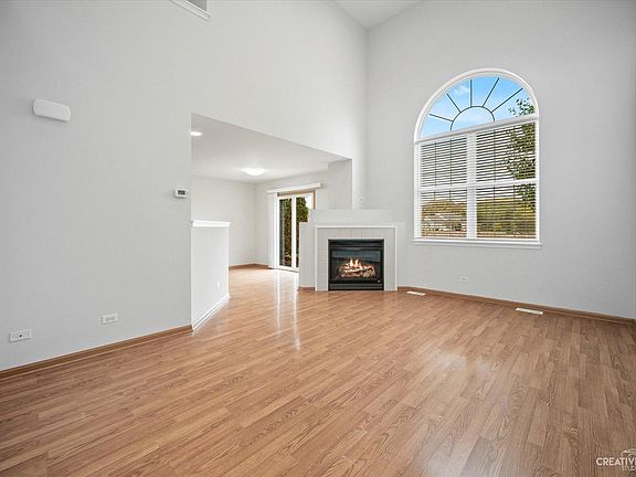 4th image of 283 Capitol Dr Unit B
